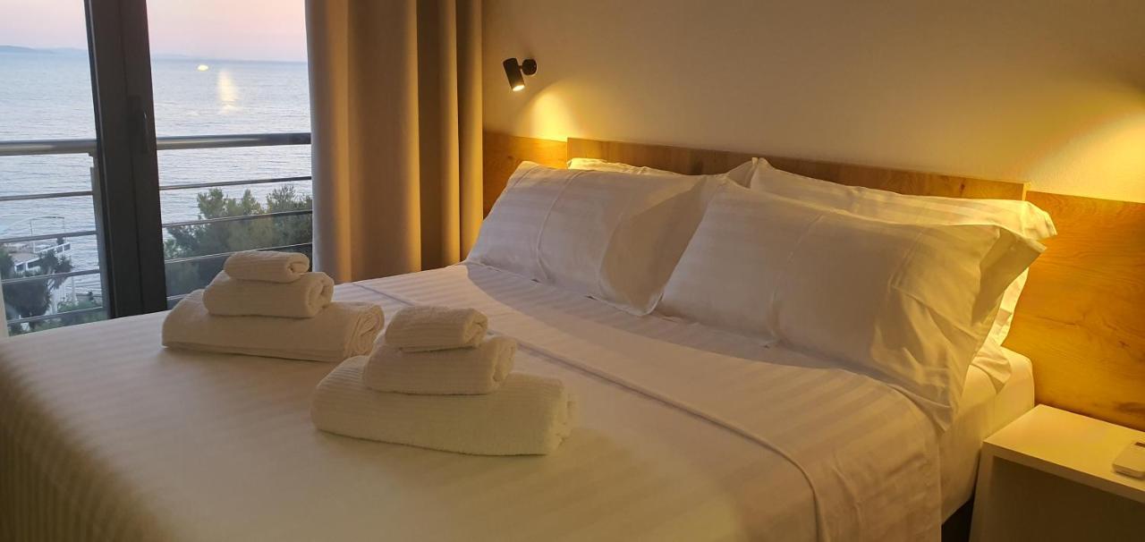 Apartament Beachfront Terrace Saranda