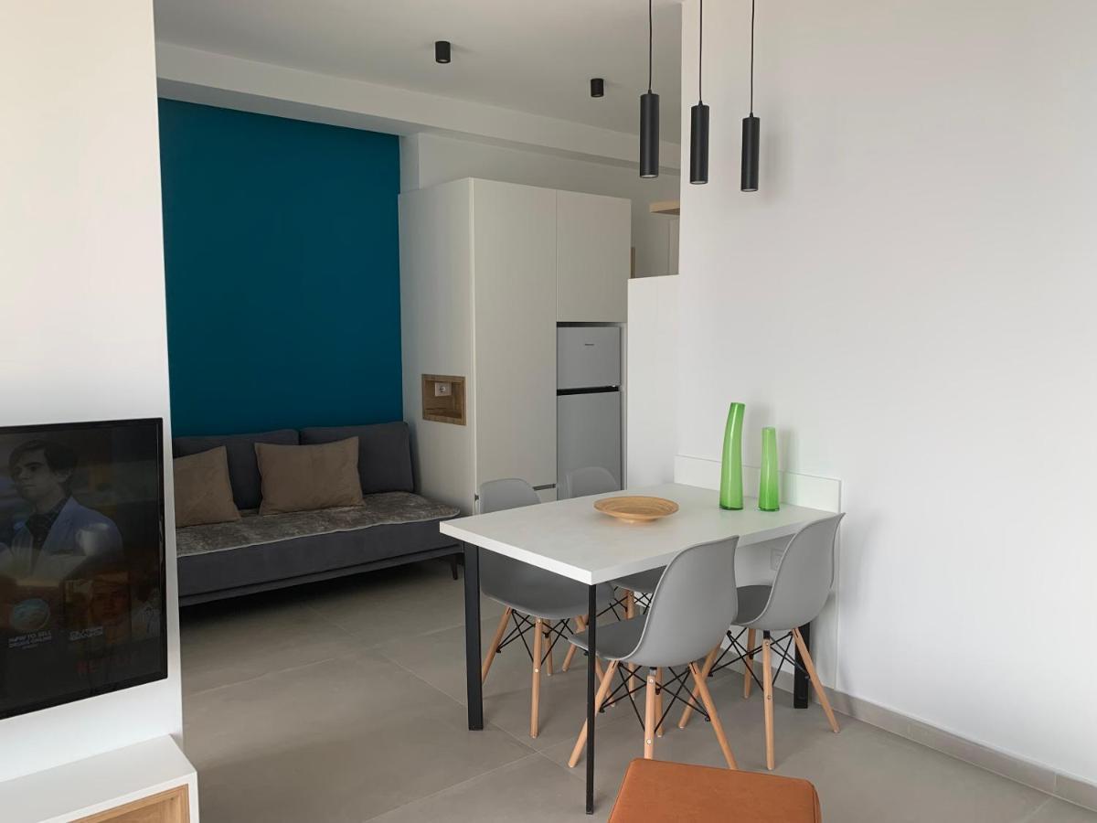 Apartament Beachfront Terrace Saranda